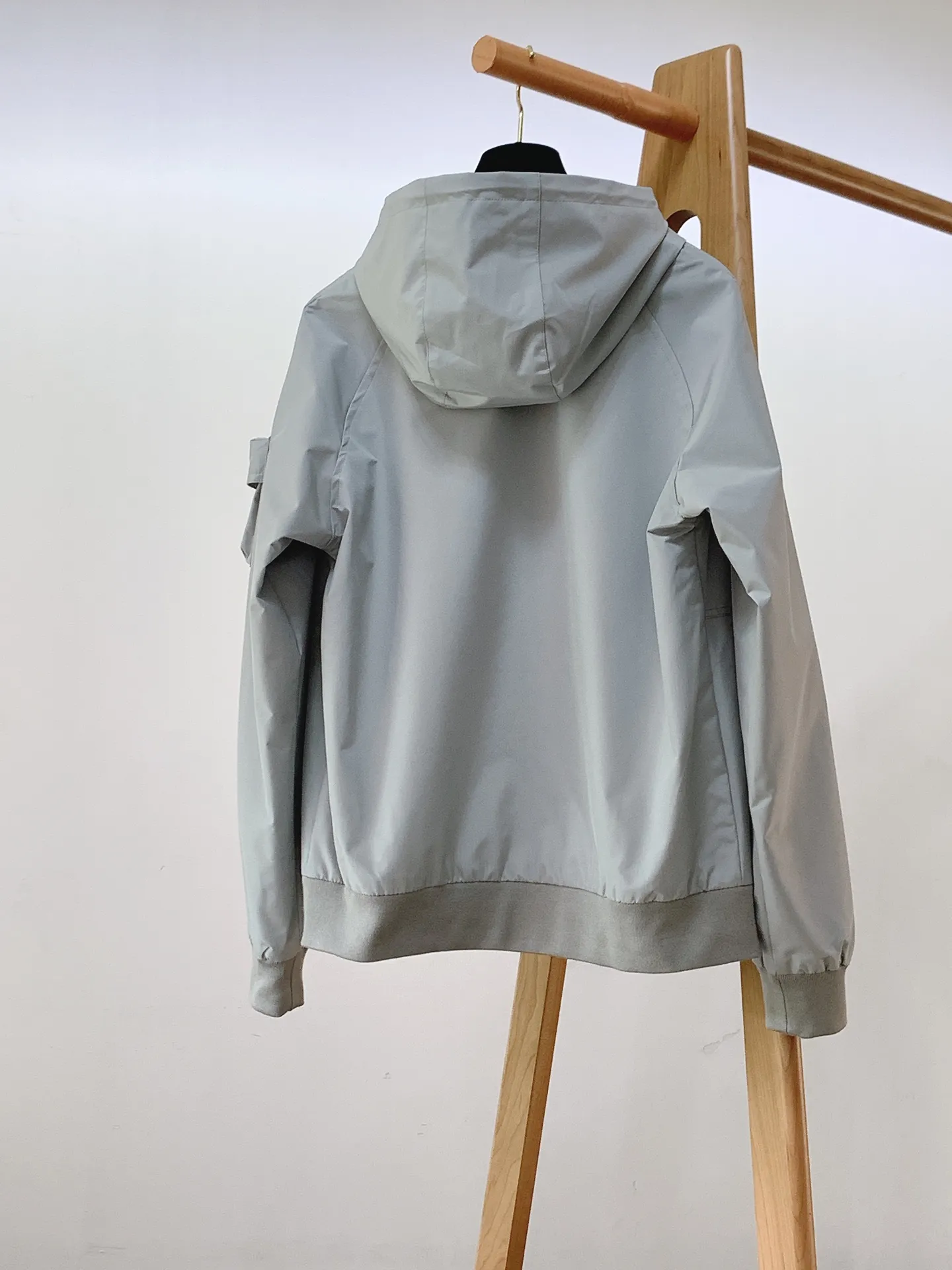Same Style， ， 2026 New Arrival ， Original Premium Breathable ， ， ， Quality。 ， Sizes：M～3XL，